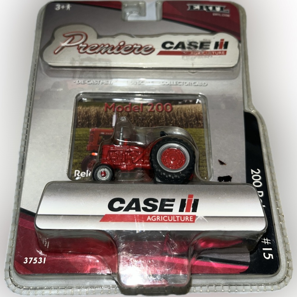 ERTL Case IH Premiere Model 200 Tractor Release #15, 2008 1:64 Vintage Die-Cast